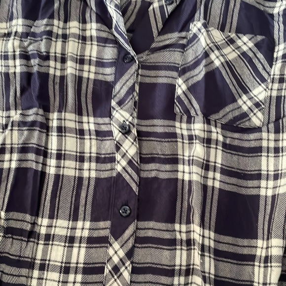 Rails. Navy and white checked button down shirt. XS. - Picture 3 of 3
